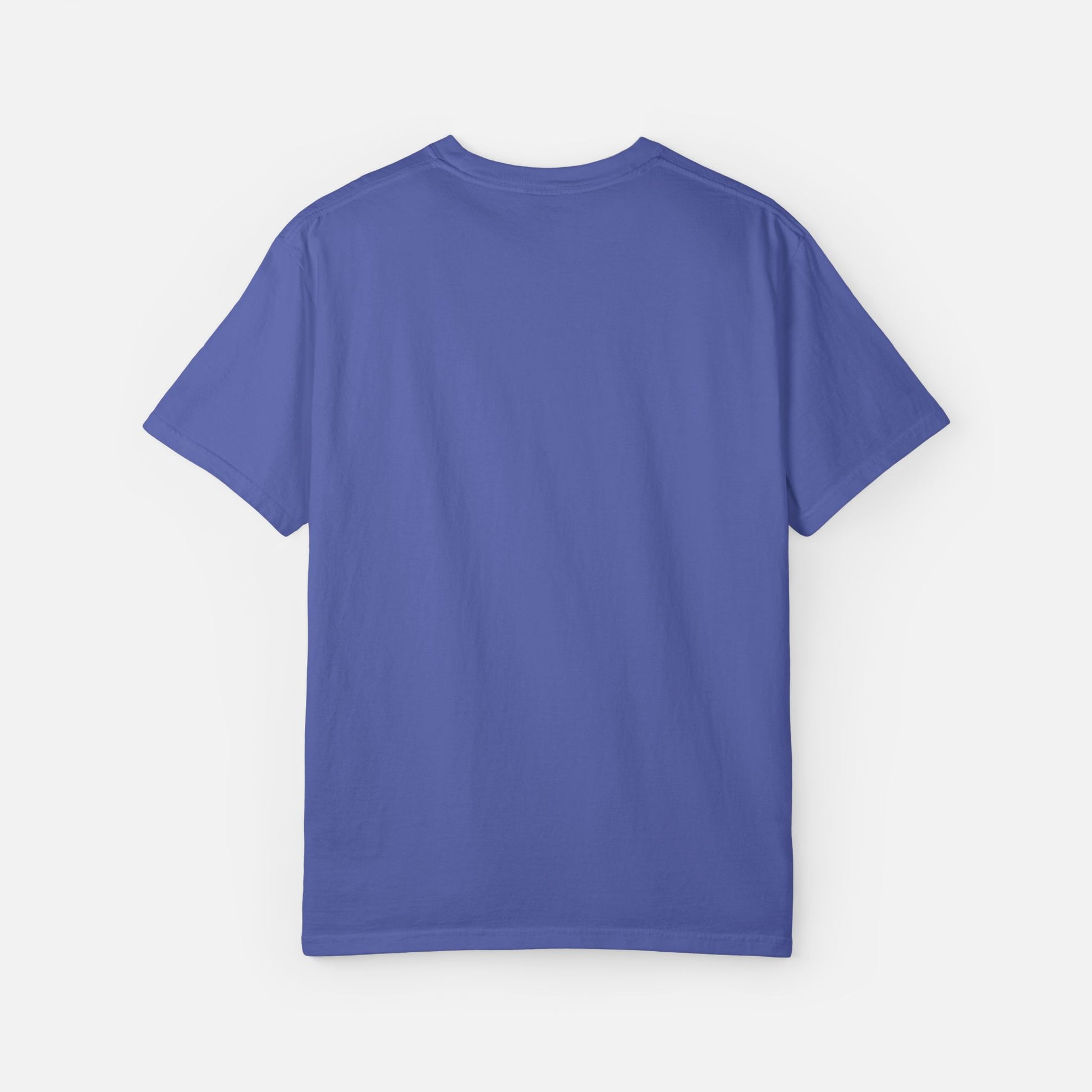 Liberty Looks Good on Me – Chic Lady Liberty Graphic Tee