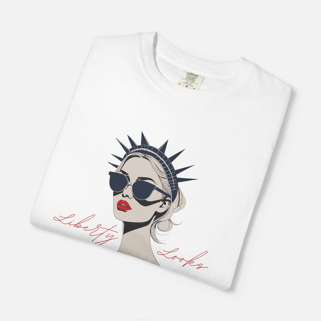 Liberty Looks Good on Me – Chic Lady Liberty Graphic Tee
